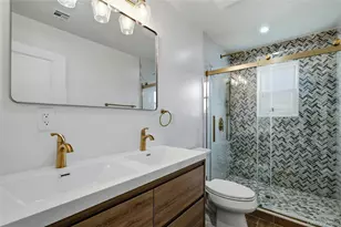 1104 Washington Ave, Westbury, NY 11590 - Photo 23