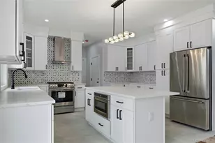 1104 Washington Ave, Westbury, NY 11590 - Photo 11