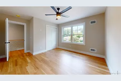 39 Surrey Drive, Center Moriches, NY 11934 - Photo 11