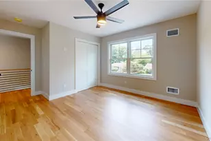 39 Surrey Dr, Center Moriches, NY 11934 - Photo 11