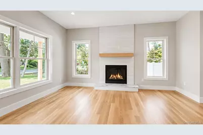 39 Surrey Drive, Center Moriches, NY 11934 - Photo 3