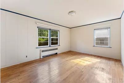 418 Read Avenue, Yonkers, NY 10707 - Photo 11