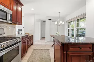 29 Winterberry Ln, Briarcliff Manor, NY 10510 - Photo 7
