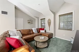 29 Winterberry Ln, Briarcliff Manor, NY 10510 - Photo 11