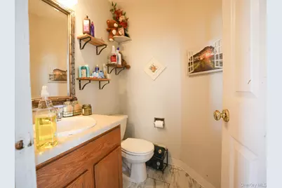 16 McLaughlin Way, Washingtonville, NY 10992 - Photo 13