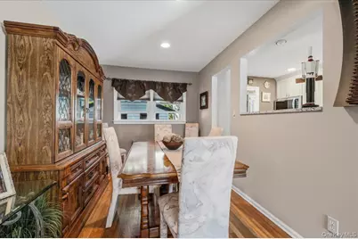2565 Natta Boulevard, Bellmore, NY 11710 - Photo 9