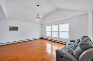 99 Ormond St, Hempstead, NY 11550 - Photo 3