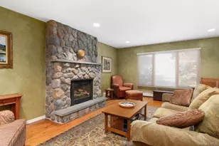 3125 Enos St, Bellmore, NY 11710 - Photo 5