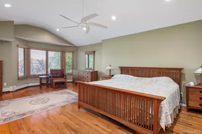 3125 Enos Street, Bellmore, NY 11710 - Photo 19