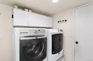 3125 Enos St, Bellmore, NY 11710 - Photo 11