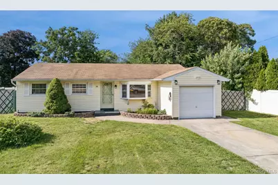 98 Rose Place, Selden, NY 11784 - Photo 1