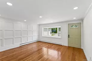 98 Rose Pl, Selden, NY 11784 - Photo 9