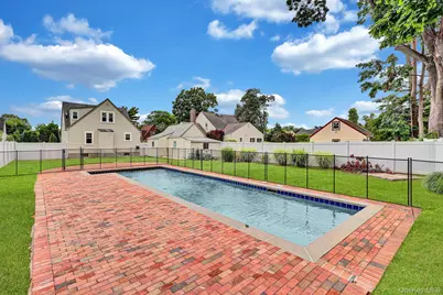 475 Ashland Avenue, Baldwin, NY 11510 - Photo 7