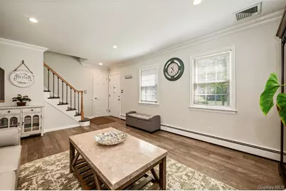 10 Dorset Lane, Rockville Centre, NY 11570 - Photo 5