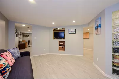 10 Dorset Lane, Rockville Centre, NY 11570 - Photo 25