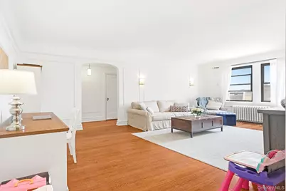 1 Franklin Avenue #5F, White Plains, NY 10601 - Photo 5