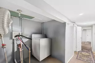 103-14 89th St, Ozone Park, NY 11417 - Photo 39