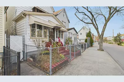 10314 89th Street, Ozone Park, NY 11417 - Photo 7
