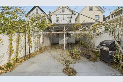 10314 89th Street, Ozone Park, NY 11417 - Photo 9