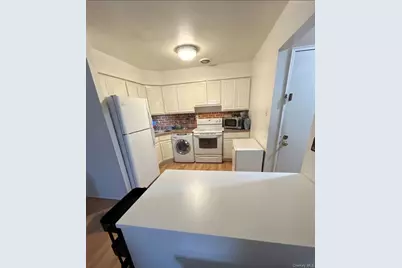 1011 Throggs Neck Expressway, Bronx, NY 10465 - Photo 19