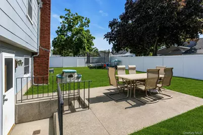 29 Edgewater Avenue, Bayport, NY 11705 - Photo 29