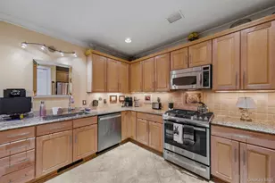 427 Trump Park, Shrub Oak, NY 10588 - Photo 3