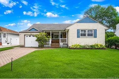 710 Lafayette Avenue, Uniondale, NY 11553 - Photo 1