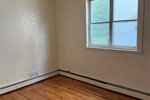 29 Spring St, Haverstraw, NY 10927 - Photo 5