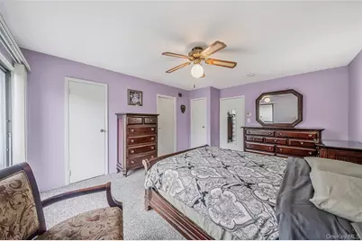 113 Laurel Lane, Wantagh, NY 11793 - Photo 15