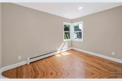 273 Cambon Avenue, Saint James, NY 11780 - Photo 19