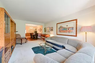 69-10 108th St, Forest Hills, NY 11375 - Photo 3