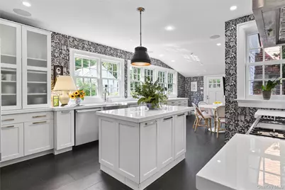 18 Salem Road, Pound Ridge, NY 10576 - Photo 17