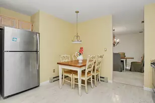 3176 Woodfield Ct, Yorktown Heights, NY 10598 - Photo 9