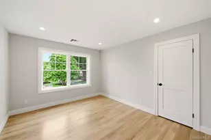 49 Valentine Ave, East Northport, NY 11743 - Photo 25