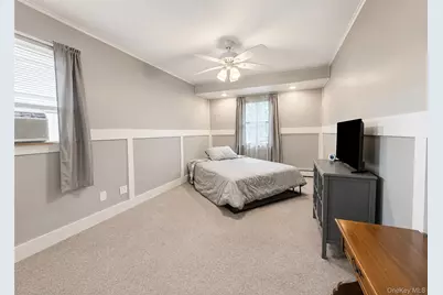 19 Evy Court, Sayville, NY 11782 - Photo 11