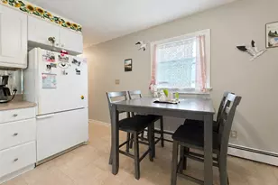 19 Evy Ct, Sayville, NY 11782 - Photo 13