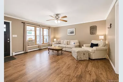 19 Evy Court, Sayville, NY 11782 - Photo 3