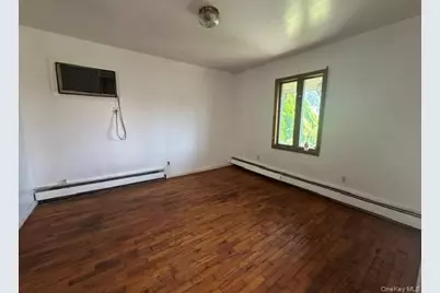 84 Herman Avenue, North Babylon, NY 11703 - Photo 3