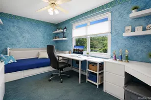 23 Maryetta Ct, Syosset, NY 11791 - Photo 19