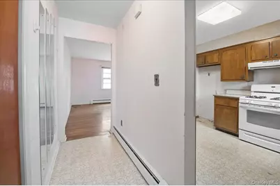 173 Bennett Avenue, Yonkers, NY 10701 - Photo 7