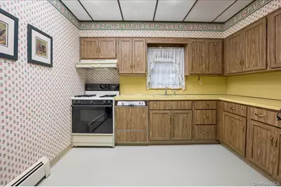 173 Bennett Avenue, Yonkers, NY 10701 - Photo 21