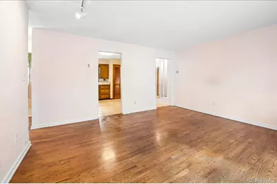 173 Bennett Avenue, Yonkers, NY 10701 - Photo 5