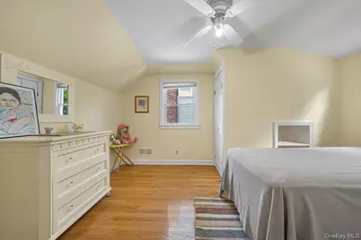 104 Lefferts Road, Yonkers, NY 10705 - Photo 23