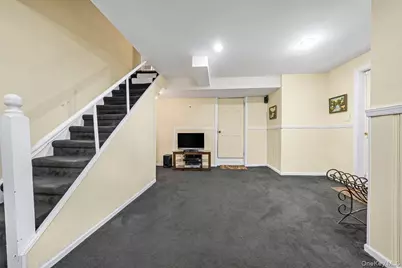104 Lefferts Road, Yonkers, NY 10705 - Photo 25