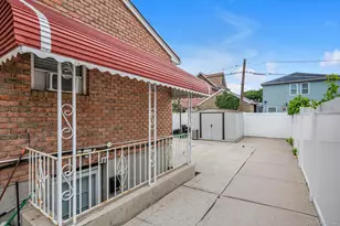 178-34 Selover Rd, Jamaica, NY 11434 - Photo 45