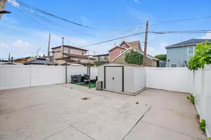178-34 Selover Rd, Jamaica, NY 11434 - Photo 47