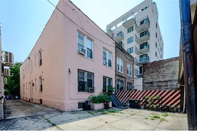 618 E 2nd Street, Brooklyn, NY 11218 - Photo 35