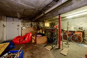 618 E 2nd St, Brooklyn, NY 11218 - Photo 31