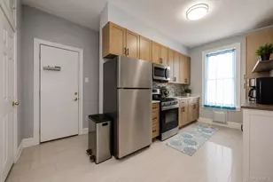618 E 2nd St, Brooklyn, NY 11218 - Photo 27