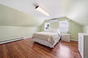37 Gun Ln, Levittown, NY 11756 - Photo 19